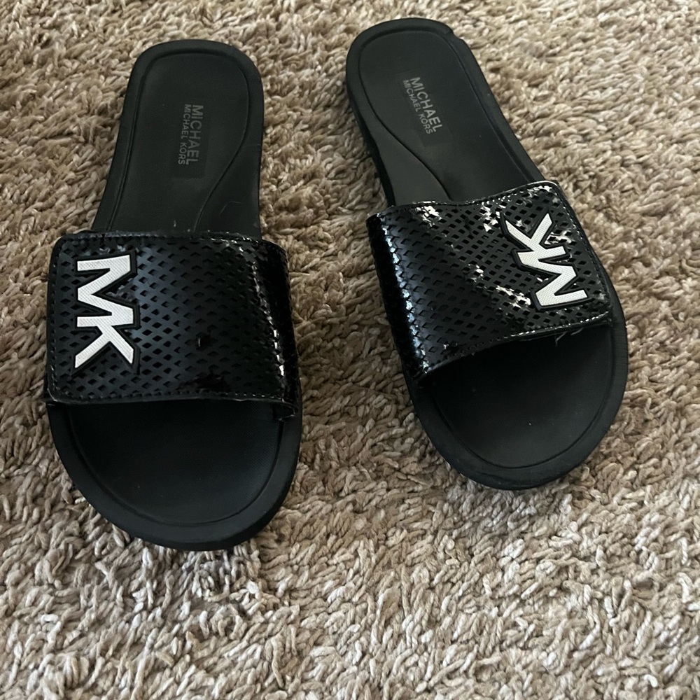 Michael Kors women sandals size 6